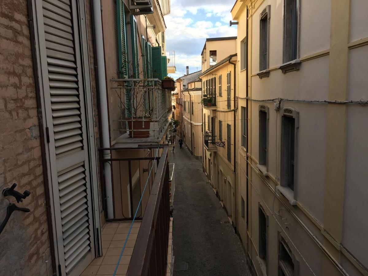 La Casetta Due Teramo Exterior foto